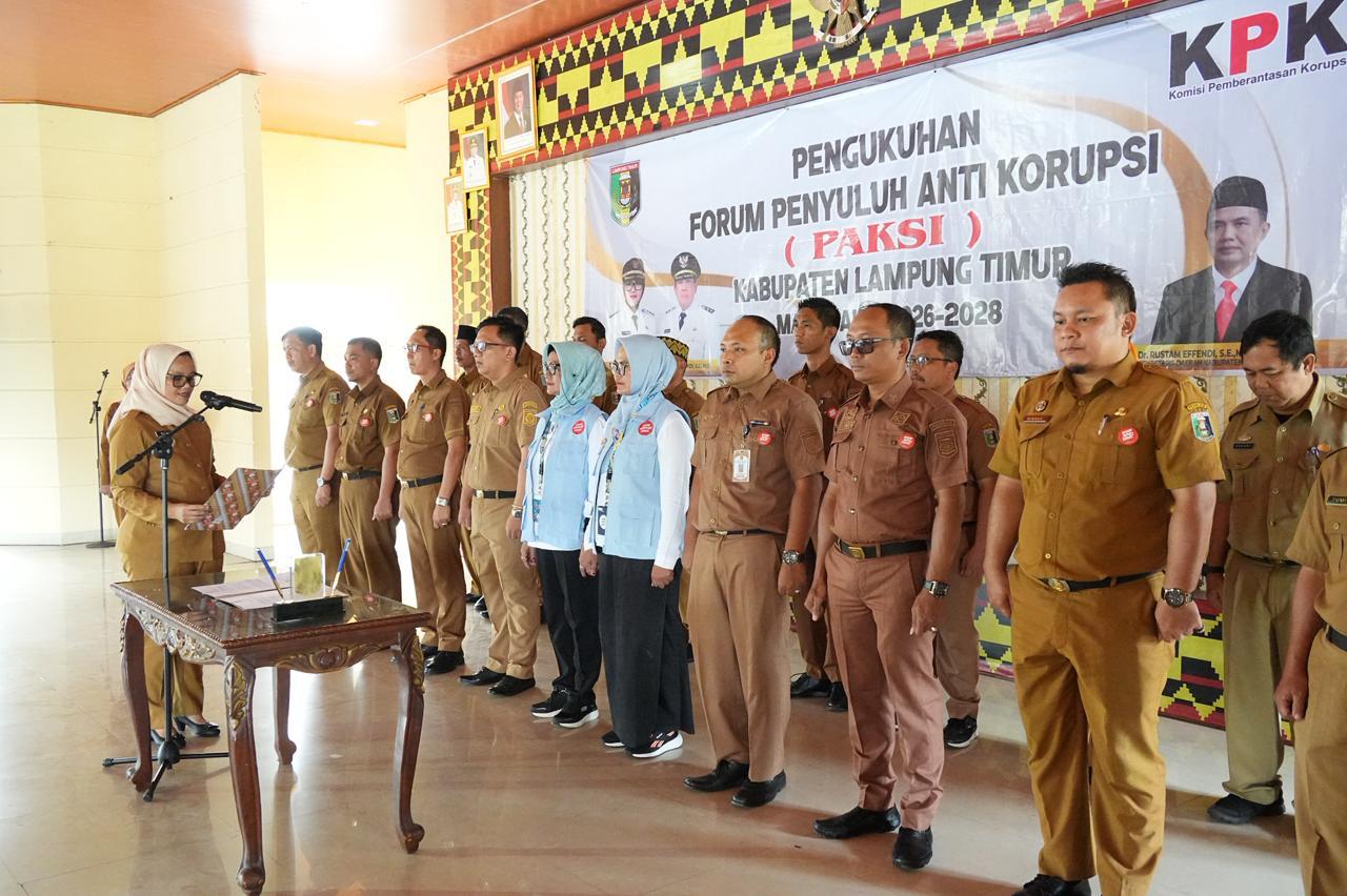 Lampung Timur Perkuat Gerakan Antikorupsi, Bupati Ela Siti Nuryamah Kukuhkan Forum PAKSI